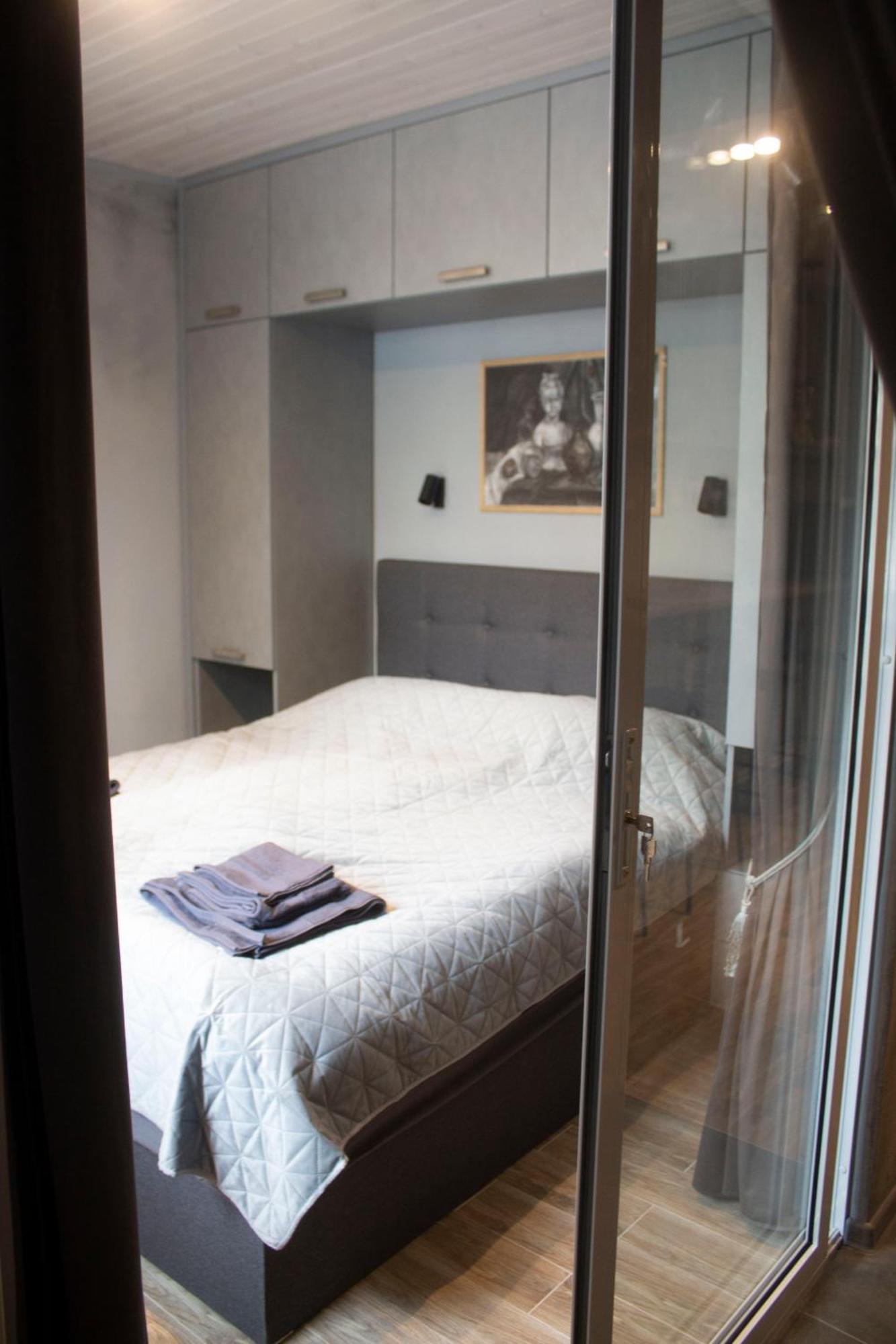 City Center Artmania Apartments Kisinyov Kültér fotó